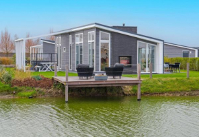 Smaakvol en gezellig ingericht huis met uitzicht op het meer 34